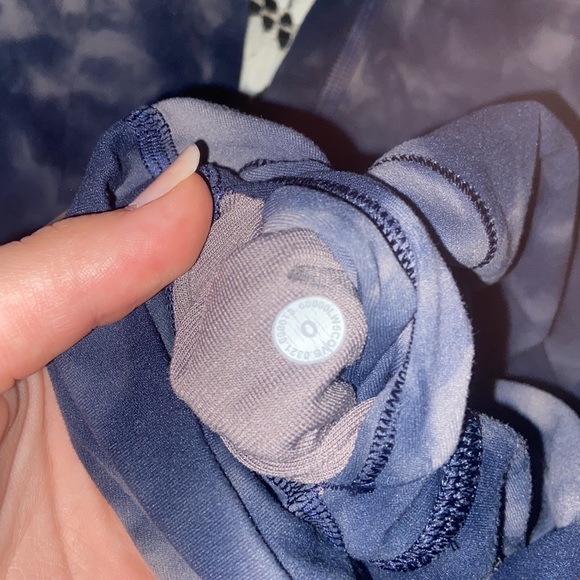 lululemon tie dye align leggings - Picture 2 of 2
